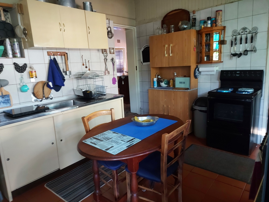 16 Bedroom Property for Sale in Oos Einde North West